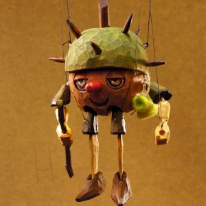 Little Chestnut puppet an face