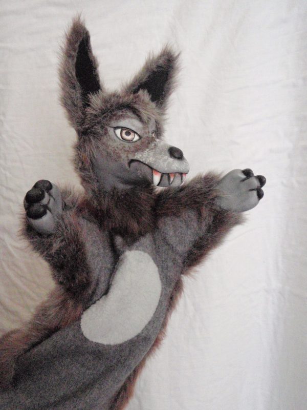 handpuppet Wolf with teeth