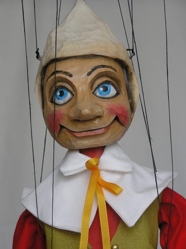 Pinocchio puppet en face